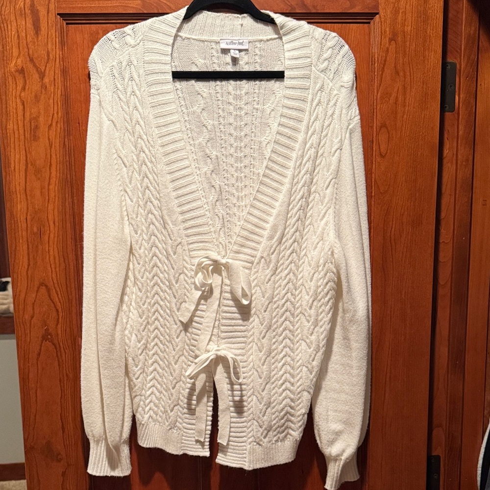 Women's White Cable Knit Cardigan